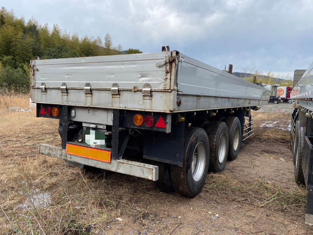 トレールモービル