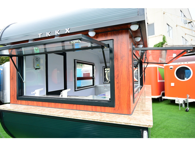 TKKXキッチントレーラー