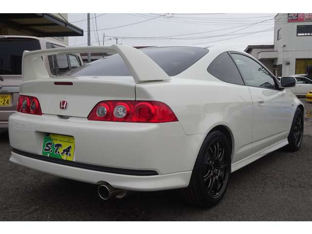ホンダ インテグラタイプR 2.0 275.0万円 平成17年(2005年) 宮城