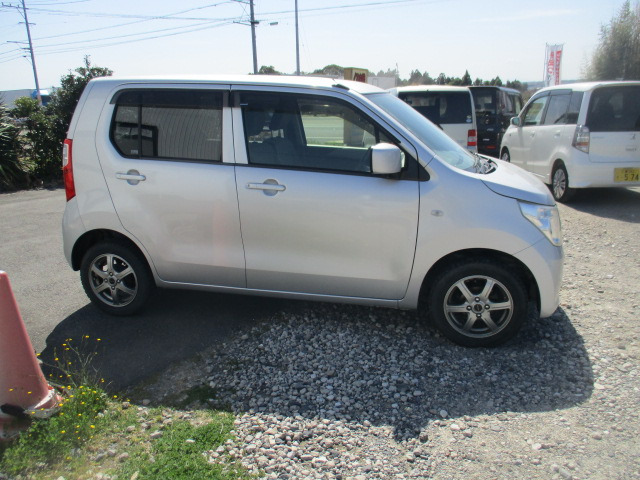 ワゴンRFX レーダーブレーキサポート