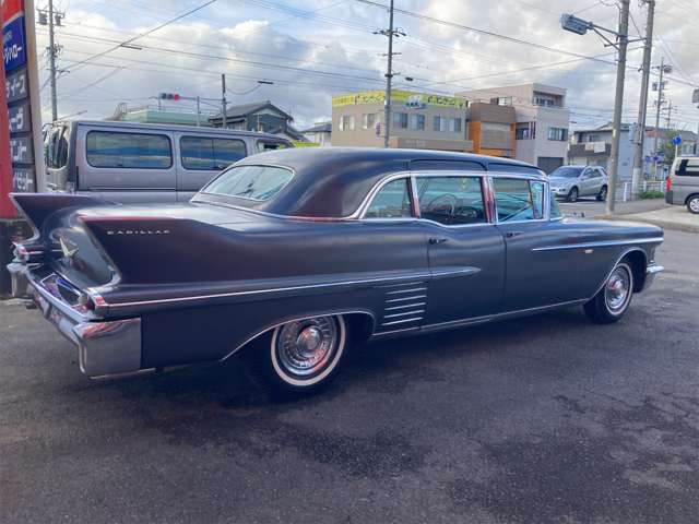 キャデラック フリートウッド リムジン 1958モデル 国内未登録 1980.0