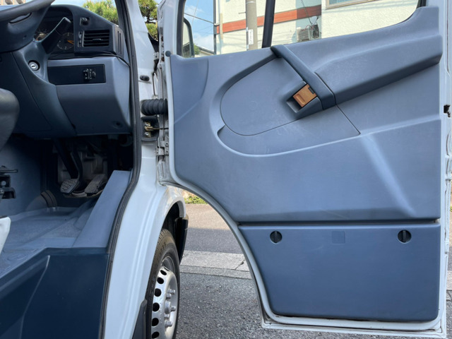 メルセデス・ベンツ トランスポーター 212 D 【管理ユーザー買取り車両