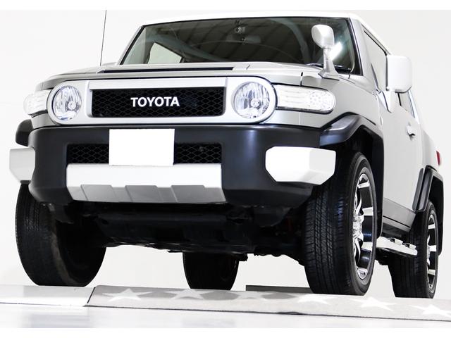 トヨタ FJクルーザー カラー サンプル ミニカー グレー シルバー