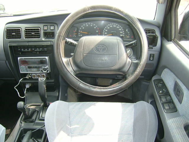 ハイラックスサーフ2.7 SSR-X ワイド 4WD