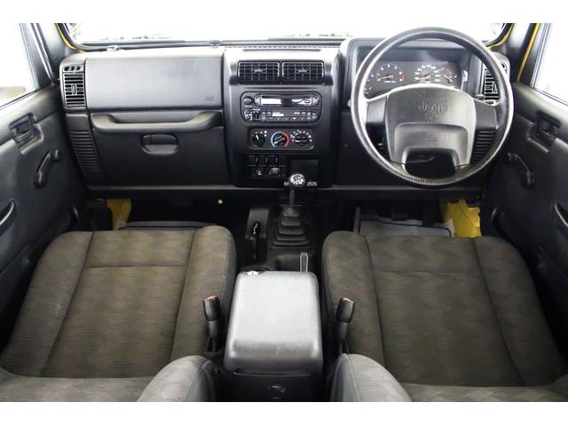 ラングラースポーツ ソフトトップ 4WD