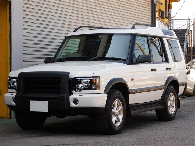 ディスカバリー(ランドローバー) SE 4WD　後期白の専用内装色 中古車画像