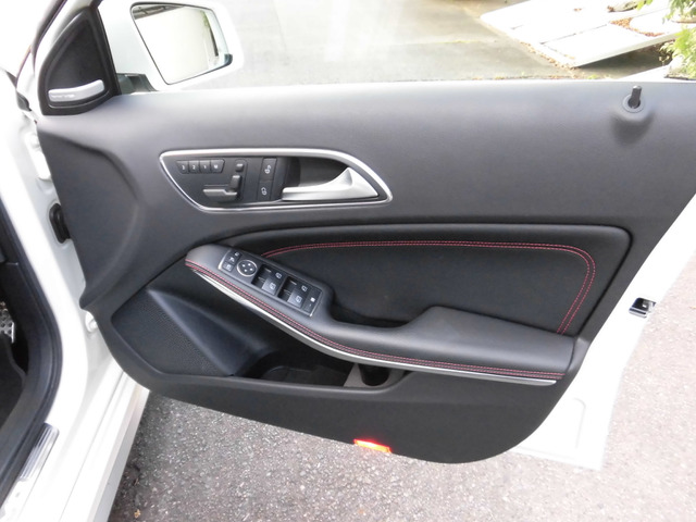 AクラスA45 4マチック 4WD