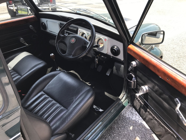 ミニクーパー 40th アニバーサリー リミテッド