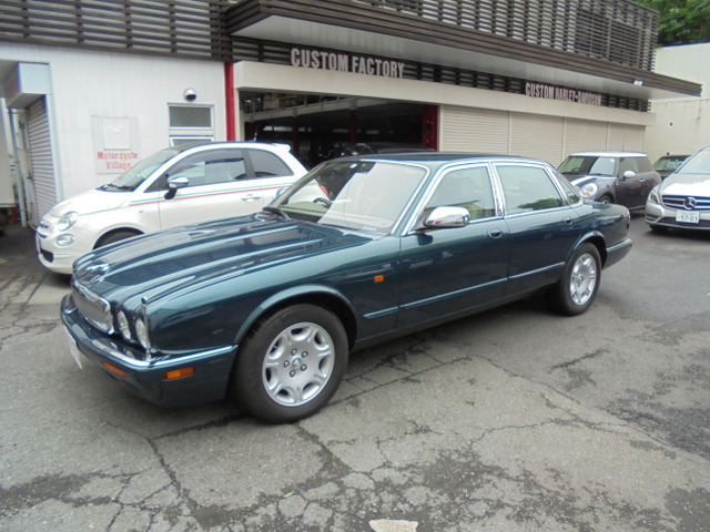 ジャガー XJ ソブリン 3.2 V8 アスペングリーン 155.0万円 平成14年(2002年) 静岡県 中古車 - 価格.com