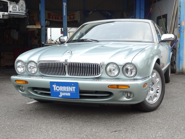 ジャガー XJ ソブリン 4.0 V8 ロングボディ ダイムラー内装 88.0万円 