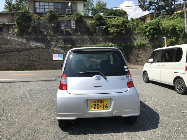 ダイハツ　エッセ　平成18年式　走行距離8.6万キロ　車検来年5月迄　キャリア付 ダイハツ エッセ 平成18年式 走行距離8.6万キロ 車検来年5月迄
