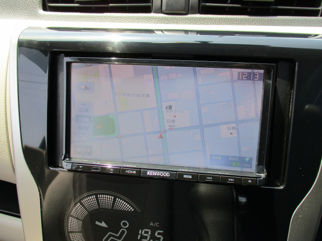 ���i�r�E�����Z�O�e���r��