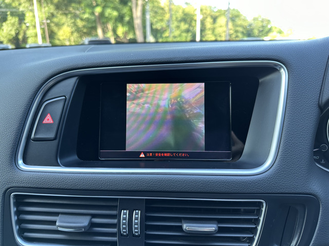 さらにサイドカメラも装備!!路肩に寄せたい時にも安心です☆彡