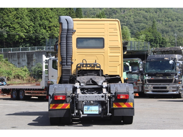 ボルボトラック