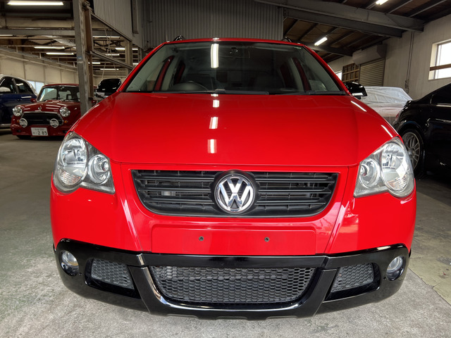 �{�f�B�J���[�̓t���b�V�����b�h �A�{�f�B�������������̓u���b�N�ɓh�����Č��㕗�ɃA�����W���Ă���N�������������Ȃ��d�オ��Ɏd�グ�Ă���܂��B