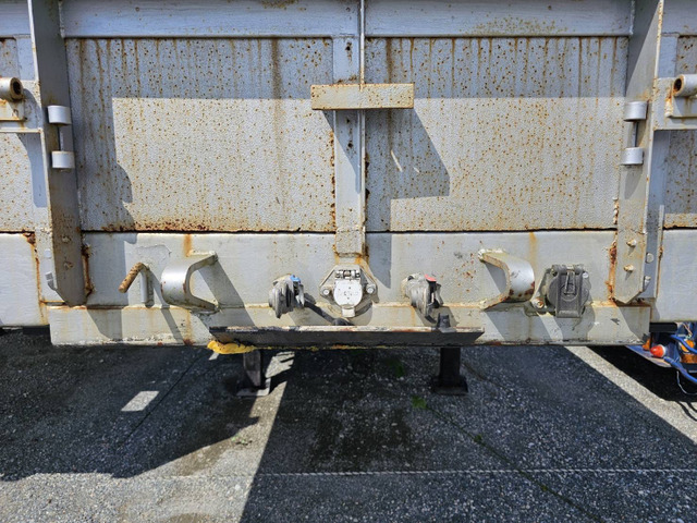 東急セミトレーラー