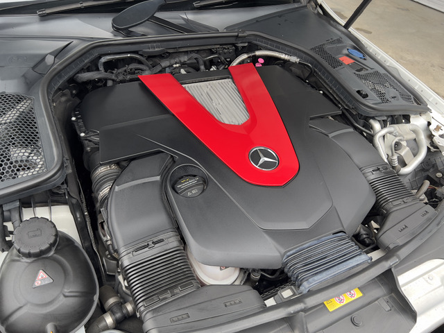 �ڂ����G���W����3L V6�����c�C���^�[�{�G���W���Ńg�����X�~�b�V�����́A9���I�[�g�}�e�B�b�N�g�����X�~�b�V�����u9G�]TRONIC�v���̗p���Ă���܂��B