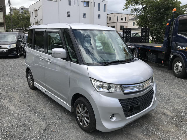 納車前に室内外掃除・洗車、タイやワックスもしてピカピカ仕上げのお渡しです!