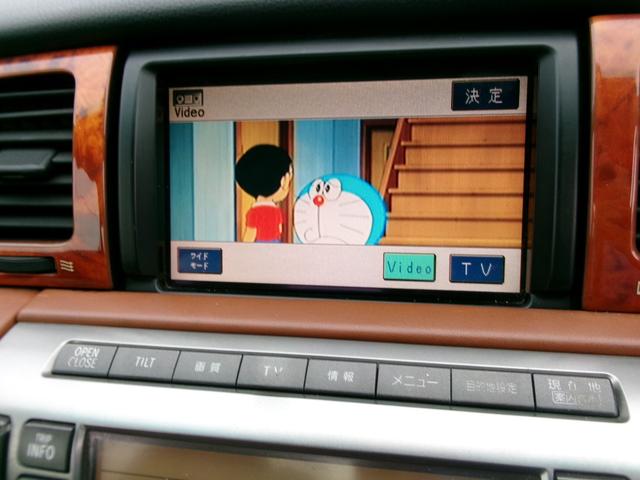 TV���̂��ԂƂȂ��Ă���A�y�����h���C�u���s�����Ƃ��ł��܂��B