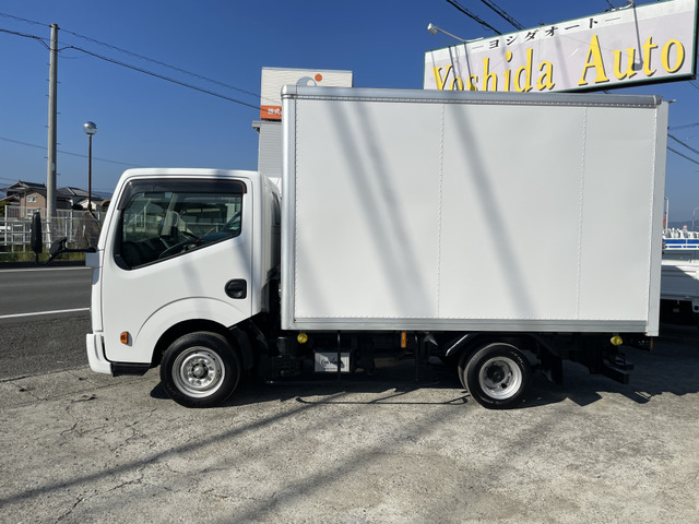 日産 アトラストラック パネルバン 運転席側サイドオープン4枚