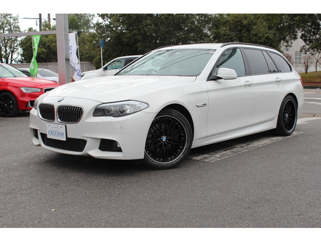 5シリーズツーリング(BMW) 528i 中古車画像