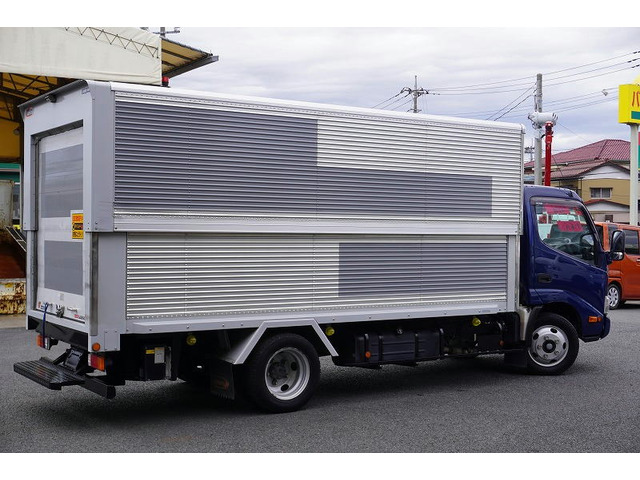 �o���E�g���b�N���A���݌�200��ȏ�!!���Ђ�HP�����񂲗����������Bhttp://www.vantruck.co.jp/index.htm