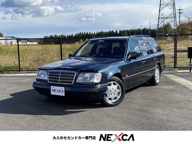 Eクラスワゴン(メルセデス・ベンツ) E320 中古車画像