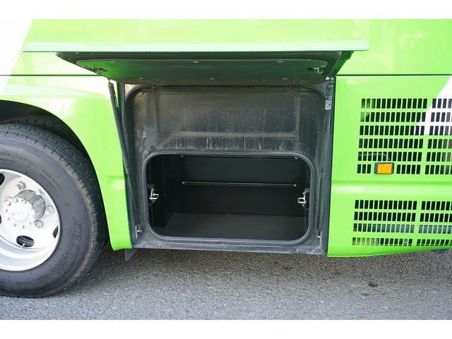 �L�x�ȃg���b�N�A���p�ԁA�n�C�G�[�X�Ȃǎ�舵���Ă���܂��B��xHP�������������Bhttp://www.vantruck.co.jp/