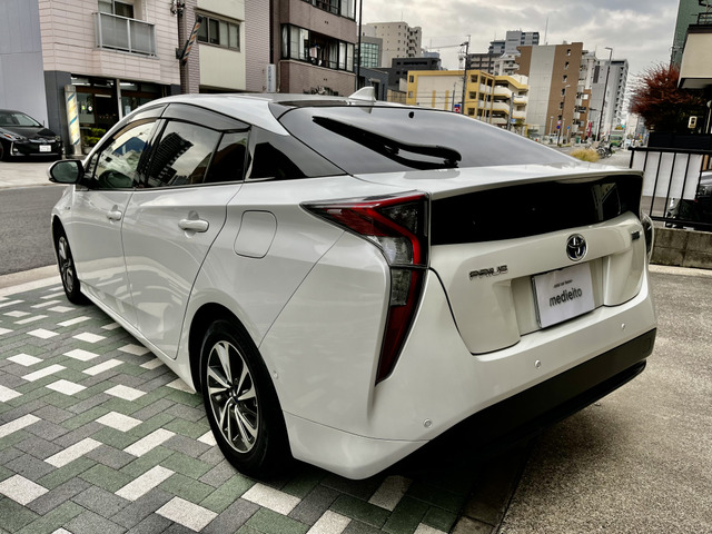 プリウス1.8 S セーフティ プラス