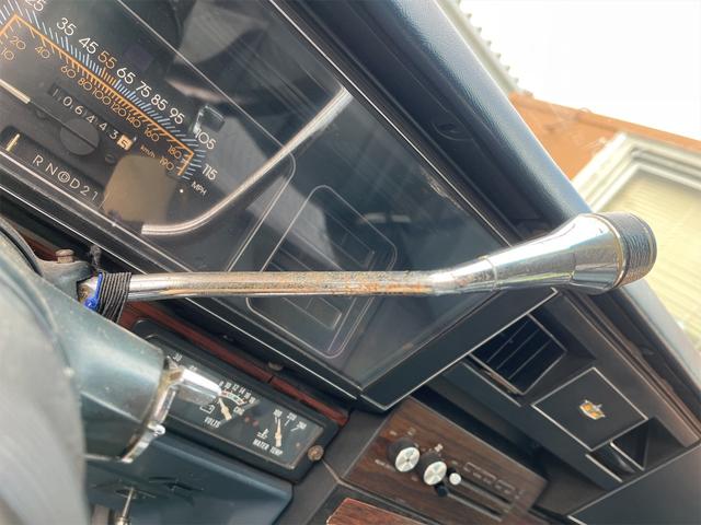 シボレー カプリス ローライダー ハイドロ 2P6B AT 290.0万円