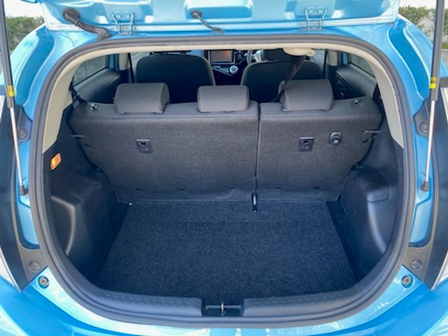 �׎��X�y�[�X