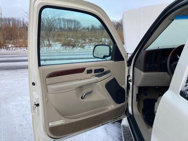 エスカレード6.0 ESV 4WD