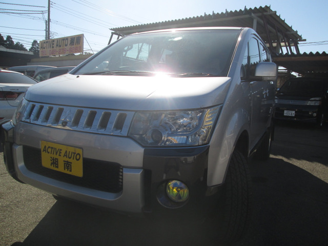 デリカD:52.4 G ナビパッケージ 4WD