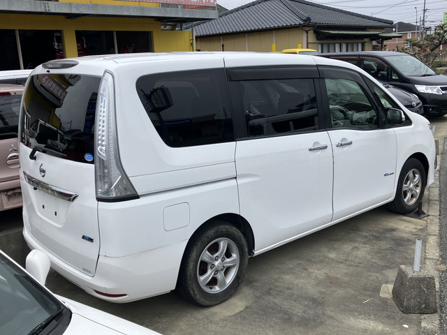 セレナ2.0 20X S-HYBRID