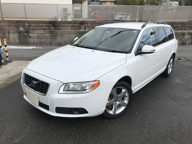 V70(ボルボ) 2.5T LE 中古車画像
