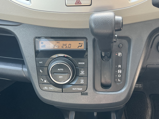 �i�r�A�h���C�u���R�[�_�[�A�o�b�N�J�����A���[�_�[�AETC�Ȃǂ̊e�핔�i�̎��t�����s���Ă���܂��B