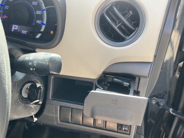 �}�t���[������G�A���̎��t���ȂǁA�J�X�^���̂����k�����C�y�ɂ��₢���킹���������B