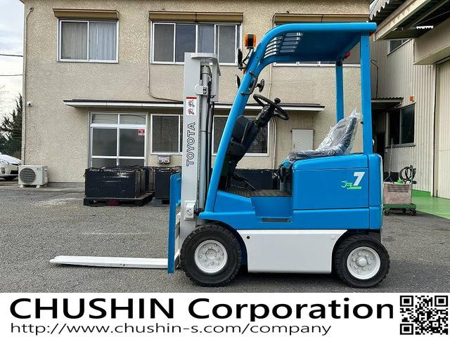 トヨタL&amp;F電動フォークリフト