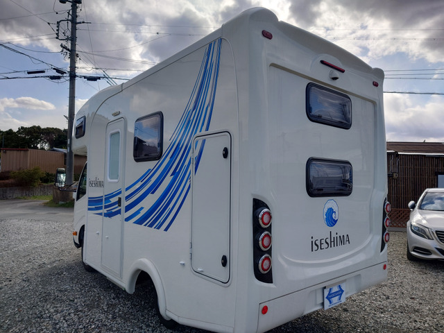 �n��40�N�ȏ�̎��тɂ��Ǝ��̃��[�g���d������s�����ƂŁA�㎿�����[�Y�i�u���ɂ��񋟂����Ă��������܂��B���X�ł͍��N���E�ᑖ�s�Ȃ��Ԃ����C���ɔ̔��������Ă���܂��B