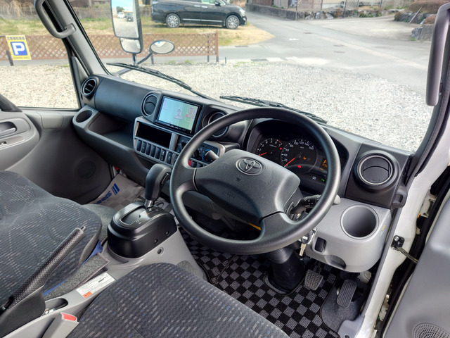 �����������肪�Ƃ��������܂��B�t���[�_�C�����A���[���ł��C�y�ɂ��⍇���������B�����X�̍ۂ́w�J�[�Z���T�[�������x�ƌ����Ă���������΃X���[�Y�ɂ��ē��ł��܂��B���₢���킹�A�����X�����҂����Ă���܂��B