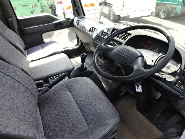 �����͑������ꂠ��܂����A�N���ɂ��Ă��Y��ȕ��ł��B �n���h���C�ꂠ��B �V�䔖����L��B �x�b�h�X�y�[�X�����B �V�K�[���C�^�[���B ���E�h�A�D�M���B ���h�A���A���S�m�F���̓����J�o�[����L��B