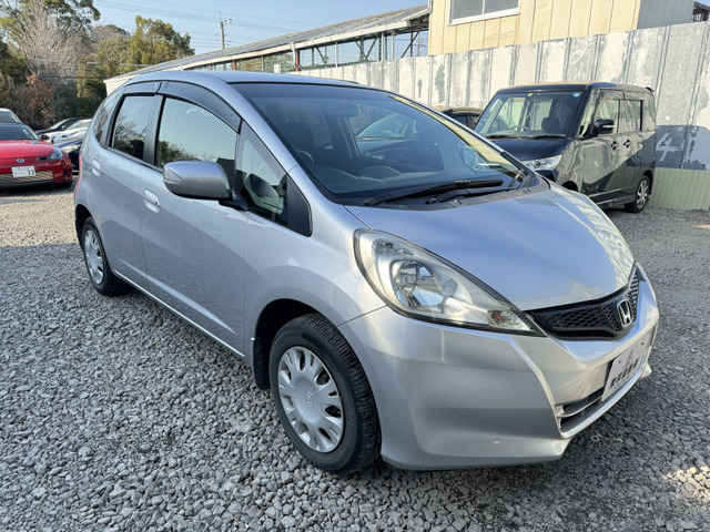 フィット(ホンダ) 1.3 G 中古車画像