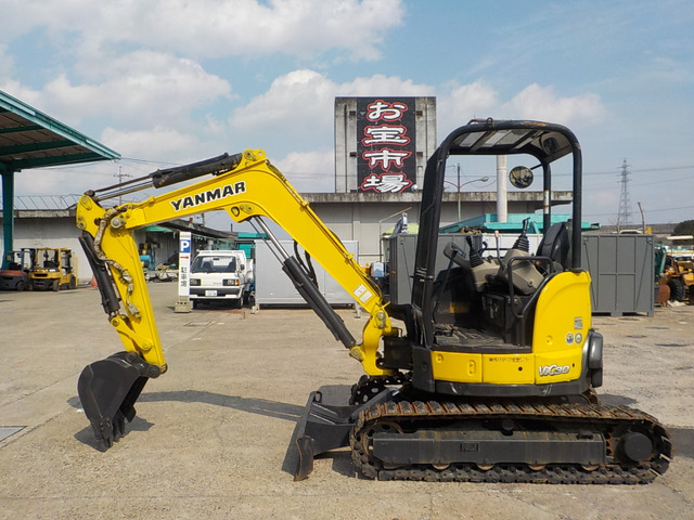 ヤンマーミニショベル