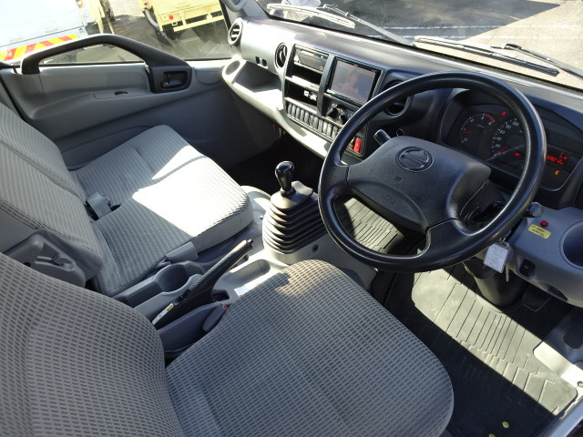 �����́A�N����������L�Y�L��܂��B �n���h���C��L��B �V�䂤������L��B �x�b�h�X�y�[�X�����B �V�K�[���[�^�[���B