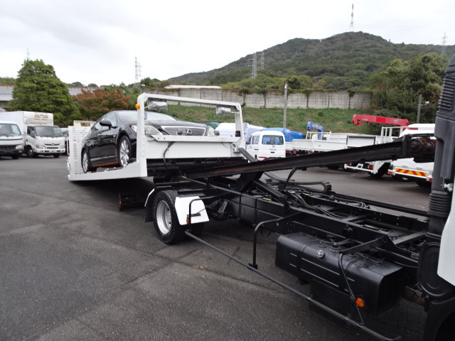 �ב������A����570cm�A��216cm�B �ԗ֎~�߂̍Ő�[����ב�[�܂�467.5cm �E�B���`�t���B���W�R���t�B �ɓ��^��:JN02-45 ����:15Z078552Y