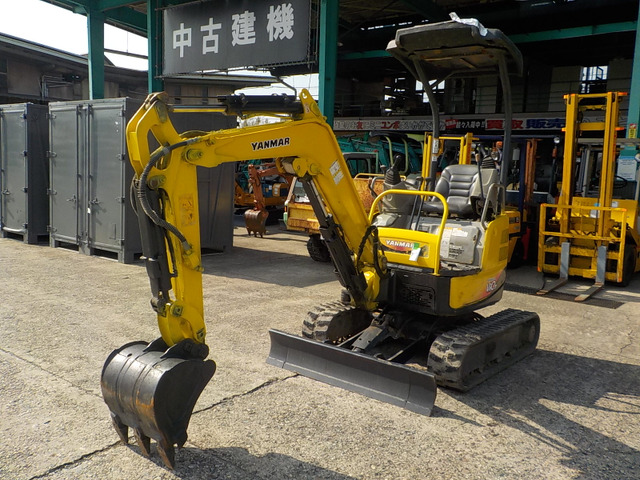 ヤンマーミニショベル
