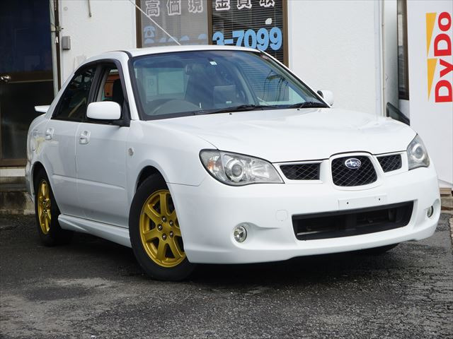 スバル インプレッサ 1.5 15i 4WD 5速ミッション15インチアルミ 55.0万