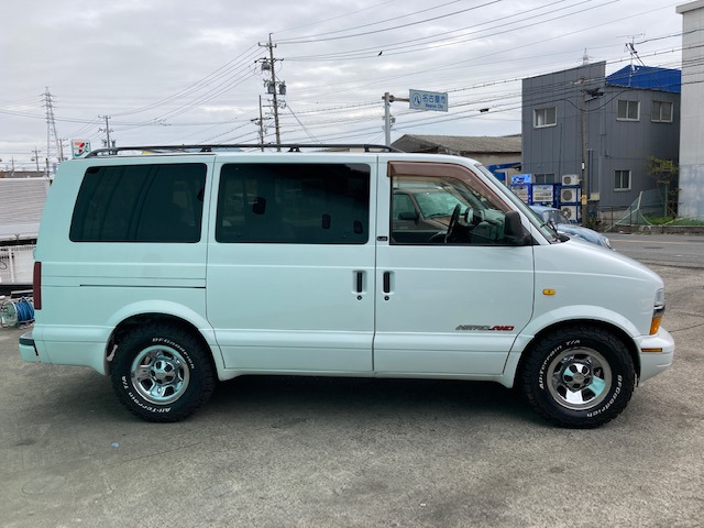 シボレー　アストロ　1985-2005 マニュアル本　ヘインズ 515jEOXoPOL.jpg_BO30,255,255,