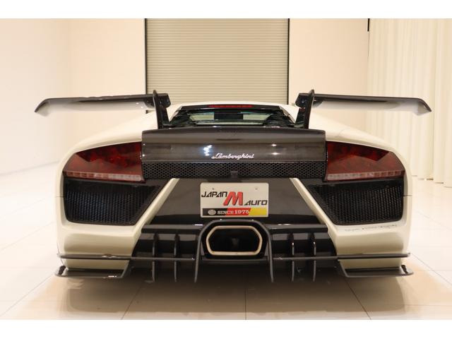 ムルシエラゴLP640 eギア 4WD