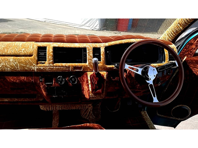 ������̎ԗ��͕��Јꉟ���ԗ��ł��B������̎ԗ��̂��s���ȓ_�́A���C�y�Ƀ��[���₨�d�b���������B